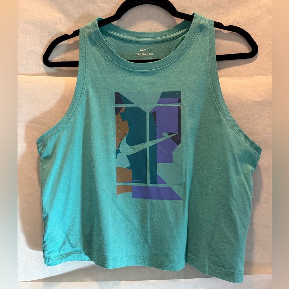 Nike Women's Aqua Tennis Crop Top